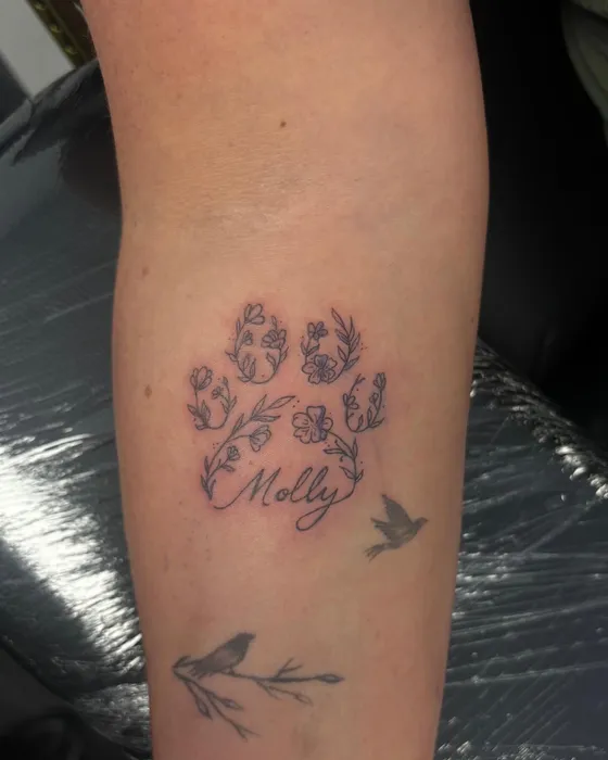 Floral paw print, tattooed by Lucy at Inkwell Tattoo Studio, Blaydon